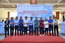 ទីក្រុងហូជីមិញ (វៀតណាម)៖ ការប្រកួតកីឡាមិត្តភាពរវាងនិស្សិតនៃប្រទេសទាំងបីវៀតណាម - ឡាវ - កម្ពុជា