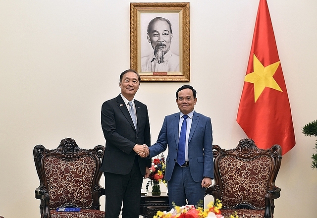 លោកឧបនាយករដ្ឋមន្ត្រី Tran Luu Quang ទទួលជួបប្រធាន KOICA លោក Chang Won-sam។