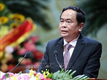 អនុប្រធានអចិន្ត្រៃយ៍រដ្ឋសភា លោក Tran Thanh Man ទៅសួរសុខទុក្ខ និងជូនពរឆ្នាំថ្មីប្រពៃណីរបស់ជនរួមជាតិខ្មែរនៅខេត្ត An Giang