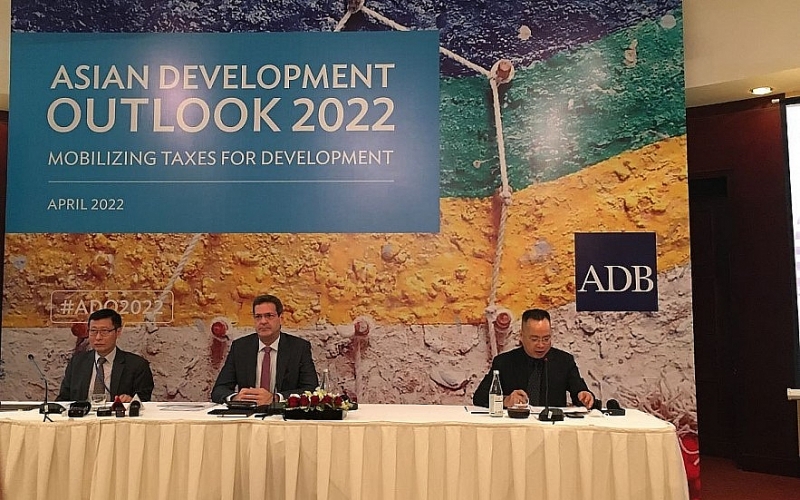 ADB៖ សេដ្ឋកិច្ចវៀតណាមត្រៀមរួចជាស្រេចសម្រាប់ការស្តារឡើងវិញ ដោយរំពឹងសម្រេចបានកំណើន ៦,៥% នៅឆ្នាំ២០២២