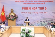 នាយករដ្ឋមន្ត្រី លោក Pham Minh Chinh៖ ការវិនិយោគសាធារណៈរួមចំណែកជំរុញរាល់សកម្មភាពសេដ្ឋកិច្ច និងជំរុញការអភិវឌ្ឍន៍