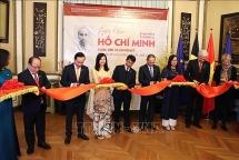 តាំង​ពិព័រណ៍ឯកសារស្តីពីជីវិតនិងបុព្វហេតុ​របស់​លោក​ប្រធានហូជីមិញ នៅ បែលហ្សិក