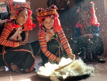 សម្រស់សម្លៀកបំពាក់ជនរួមជាតិ Cong  ខេត្ត Lai Chau (ប្រទេសវៀតណាម)