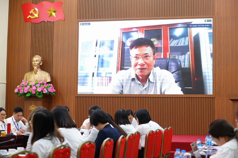 លោក Luong Ngoc Binh ប្រធានសហភាពអង្គការមិត្តភាពខេត្ត Quang Binh ថ្លែងមតិនៅស្ពាន Quang Binh។ (រូបថត៖ Dinh Hoa) លោក Luong Ngoc Binh ប្រធានសហភាពអង្គការមិត្តភាពខេត្ត Quang Binh ថ្លែងមតិនៅស្ពាន Quang Binh។ (រូបថត៖ Dinh Hoa)