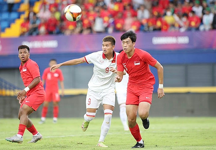 ស៊ីហ្គេម ៣២៖ U22 វៀតណាម ឈ្នះ U22 សិង្ហបុរី ៣-១ ស៊ីហ្គេម ៣២៖ U22 វៀតណាម ឈ្នះ U22 សិង្ហបុរី ៣-១
