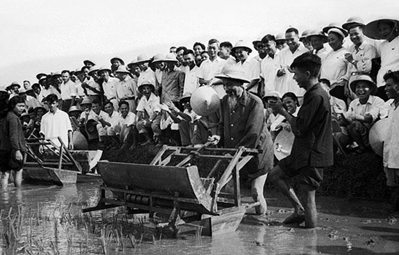 រូបថតឯកសារ រូបថតឯកសារ