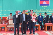 ក្រុមហ៊ុនភាគហ៊ុនកៅស៊ូ Dong Nai - ក្រចេះ ពង្រឹងចំណងមិត្តភាពវៀតណាមនិងកម្ពុជា