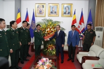 កិច្ចសហប្រតិបត្តិការលើវិស័យការពារជាតិ គឺជាសសរស្តម្ភសំខាន់ក្នុងទំនាក់ទំនងវៀតណាម-កម្ពុជា