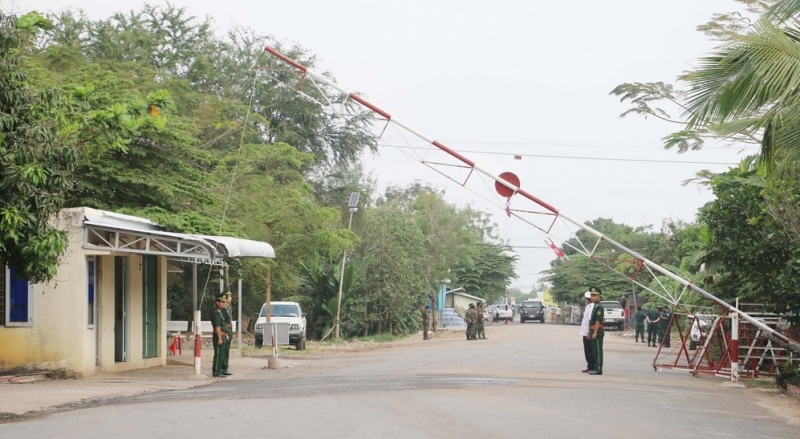 ខេត្ត An Giang៖ បង្កើតលក្ខខណ្ឌអំណោយផលសម្រាប់សកម្មភាពដឹកជញ្ជូនរបស់វៀតណាម និងកម្ពុជា ខេត្ត An Giang៖ បង្កើតលក្ខខណ្ឌអំណោយផលសម្រាប់សកម្មភាពដឹកជញ្ជូនរបស់វៀតណាម និងកម្ពុជា