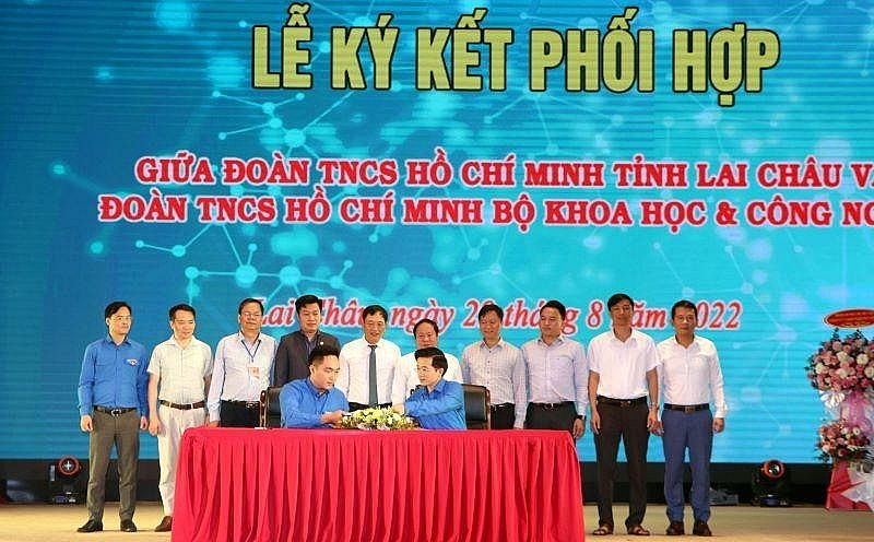 Techfest វៀតណាម ២០២២៖ យុវជនជាមួយនឹងការចាប់ផ្តើមអាជីវកម្មប្រកប ដោយភាពច្នៃប្រឌិត Techfest វៀតណាម ២០២២៖ យុវជនជាមួយនឹងការចាប់ផ្តើមអាជីវកម្មប្រកប ដោយភាពច្នៃប្រឌិត