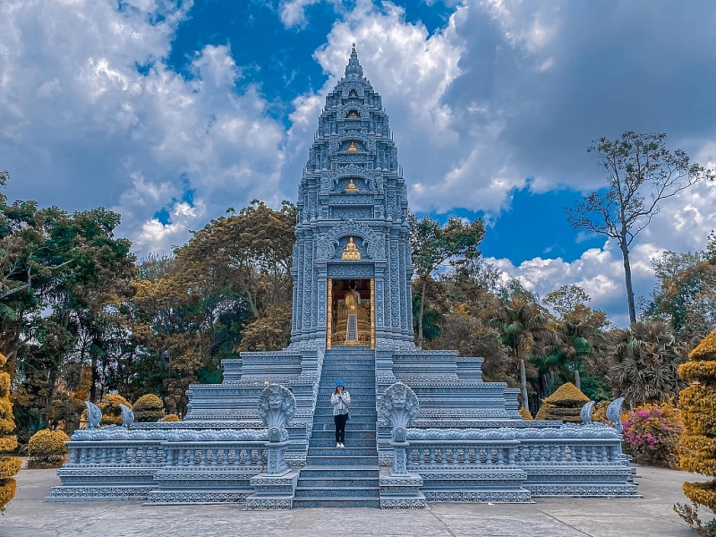 វត្តសំរោងនៅខេត្ត Soc Trang