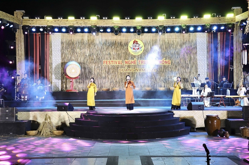 វៀតណាម៖ បើកមហោស្រពសិប្បកម្មប្រពៃណី Quang Nam ឆ្នាំ ២០២៤ វៀតណាម៖ បើកមហោស្រពសិប្បកម្មប្រពៃណី Quang Nam ឆ្នាំ ២០២៤