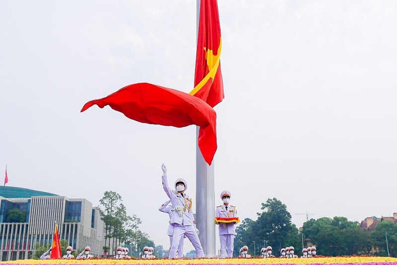 ពិធីបង្ហូតទង់ជាតិនៅទីលាន Ba Dinh នាឧកាសទិវាបុណ្យឯករាជ្យជាតិវៀតណាម