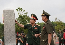 កិច្ចសហប្រតិបត្តិការលើវិស័យការពារជាតិ៖ សសរស្តម្ភសំខាន់ក្នុងទំនាក់ទំនងវៀតណាម-កម្ពុជា