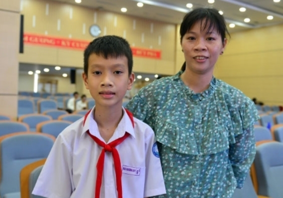 សិស្ស Dao Khuong Duy 