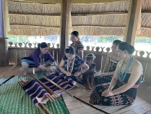 តម្បាញ​អំបោះ​នៅ Po Ninh ឃុំ Lang ខេត្ត Quang Nam៖ ត្រូវការ​យន្តការ​ដាច់ដោយឡែក​ដើម្បី​អភិរក្ស