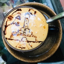 បម្រួញទេសភាពហាណូយ (Ha Noi) មកនៅក្នុងកែវកាហ្វេស៊ុត
