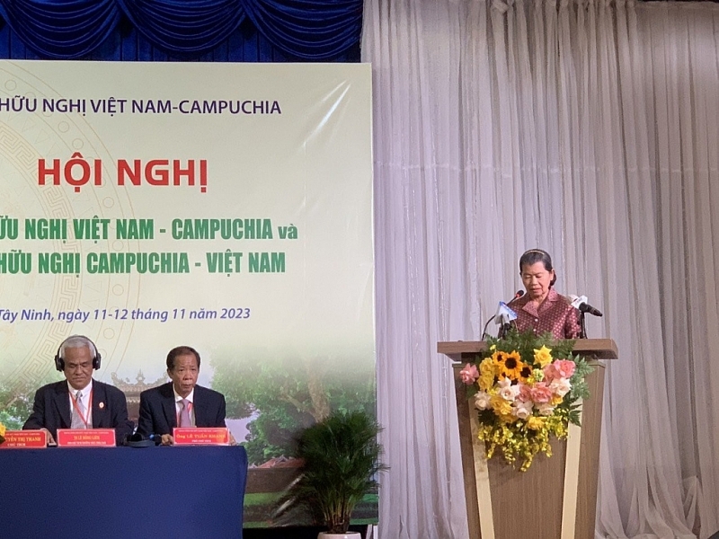 សមាគមមិត្តភាពវៀតណាម និងកម្ពុជាដើរតួនាទីជាស្ពានជំរុញកិច្ចសហប្រតិបត្តិការពាណិជ្ជកម្ម និងវិនិយោគ