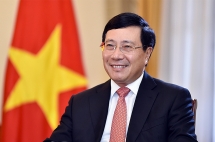 ពង្រីកតួនាទីឈានមុខគេនៃកិច្ចការបរទេស លើកកំពស់ឋានៈនិងកិត្យានុភាពរបស់ ប្រទេសជាតិ