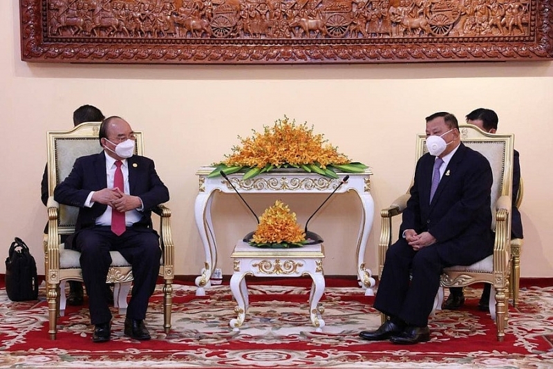 សម្តេចប្រធានព្រឹទ្ធសភា ទទួលជួបប្រធានរដ្ឋ នៃសាធារណរដ្ឋសង្គមនិយមវៀតណាម សម្តេចប្រធានព្រឹទ្ធសភា ទទួលជួបប្រធានរដ្ឋ នៃសាធារណរដ្ឋសង្គមនិយមវៀតណាម