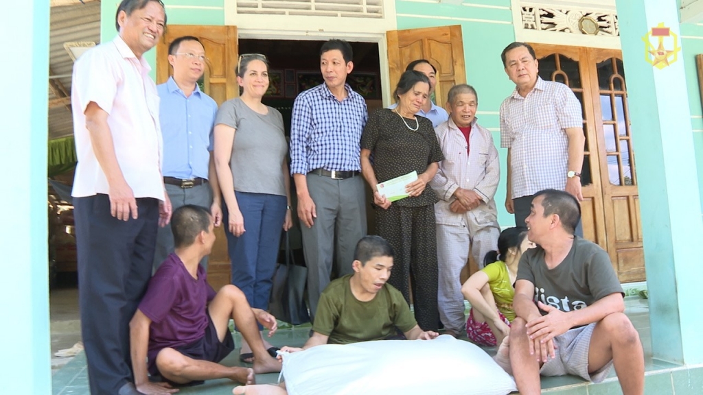 USAID នឹងធ្វើការលើកកម្ពស់គុណភាពជីវិតជនពិការនៅខេត្ត Quang Tri USAID នឹងធ្វើការលើកកម្ពស់គុណភាពជីវិតជនពិការនៅខេត្ត Quang Tri
