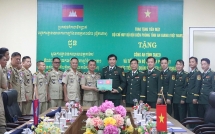 កងទ័ពការពារព្រំដែនខេត្ត An Giang (វៀតណាម) ឧបត្ថម្ភថវិកាសម្រាប់ប្រតិបត្តិការដល់កងកម្លាំងប្រដាប់អាវុធខេត្តតាកែវ