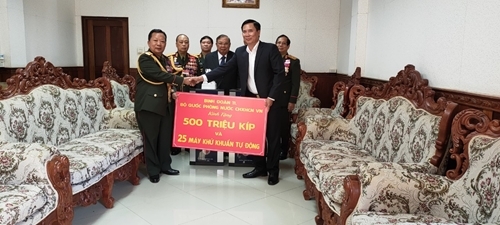ຫໍສະພາແຫ່ງຊາດລາວ - ດອກຈຳປາແຫ່ງໄມຕີຈິດມິດຕະພາບ ຫ ສະພາແຫ ງຊາດລາວ ດອກຈຳປາແຫ ງໄມຕ ຈ ດມ ດຕະພາບ