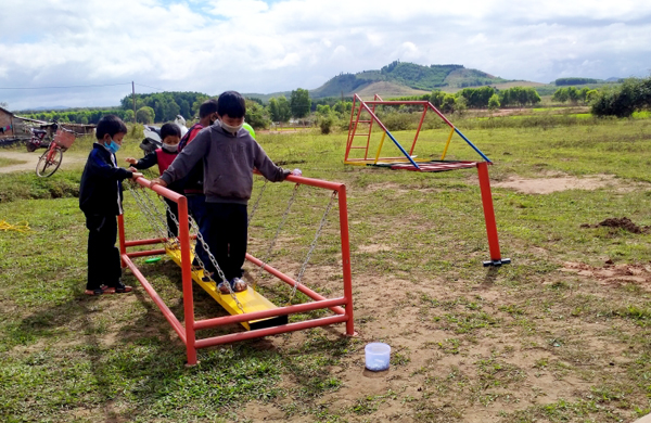 ພວກນ້ອງມັກການຫຼີ້ນທີ່ມີການເຄື່ອນເໜັງທີ່ສຸດ (ພາບ: VOV)