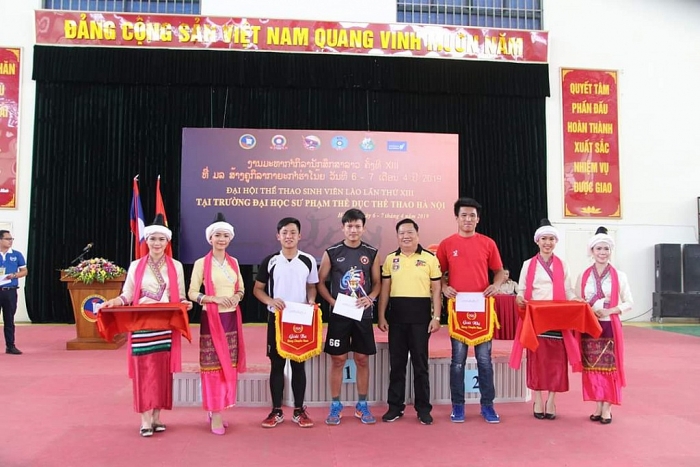 be mac dai hoi the thao luu hoc sinh lao toan thanh pho ha noi nam 2019