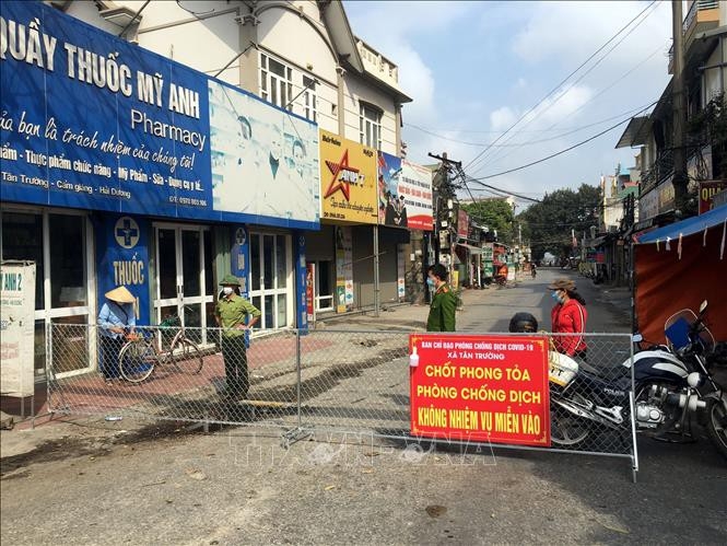ນັກຂ່າວ ເຢຍລະມັນ ຕີລາຄາສູງວຽກງານປ້ອງກັນ, ຕ້ານໂລກລະບາດໂຄວິດ-19 ຂອງ ຫວຽດນາມ ນ ກຂ າວ ເຢຍລະມ ນ ຕ ລາຄາສ ງວຽກງານປ ອງກ ນ ຕ ານໂລກລະບາດໂຄວ ດ 19 ຂອງ ຫວຽດນາມ