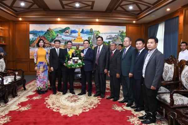 ຮັດແໜ້ນຄວາມສາມັກຄີ ແລະ ຜັນຂະຫຍາຍການຮ່ວມມື ລະຫວ່າງ ບັນດາແຂວງພາກໃຕ້ ຂອງ ສປປ ລາວ ກັບ ສສ ຫວຽດນາມ