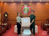 ພິທີມອບ-ຮັບອຸປະກອນການແພດ ໃຫ້ສະຫະພັນແມ່ຍິງ ແລະກອງບັນຊາການທະຫານຊາຍແດນແຂວງຫົວພັນ ລາວ