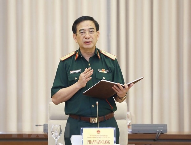 ຫວຽດ​ນາມ ສືບ​ຕໍ່​ຊຸກ​ຍູ້​ການ​ພົວ​ພັນລະ​ຫວ່າງ ຫວຽດ​ນາມ - ຟີ​ລິບ​ປິນ ແລະ ສາຍ​ພ​ົວ​ພັນ​ລະ​ຫວ່າງ ຫວຽດ​ນາມ - ສິງ​ກະ​ໂປ