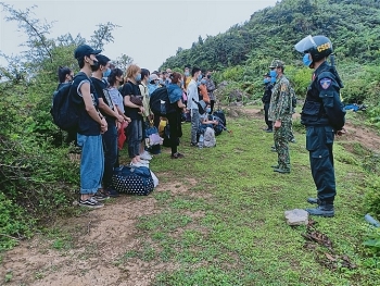 ຮ່າຢາງ: ແກ້ໄຂຄົນເຂົ້າເມືອງຜິດກົດໝາຍຫຼາຍກວ່າ 1.000 ຄົນຈາກປະເທດຈີນ