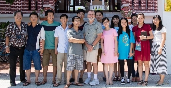 ກອງທຶນ Philip David Gray ໄດ້ມອບທຶນການສຶກສາໃຫ້ນັກຮຽນຫວຽດນາມທີ່ທຸກຍາກ ສຳລັບສົກຮຽນ 2020-2021