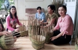 ໂອກາດພັດທະນາໝູ່ບ້ານອາຊີບຈັກສານຂອງຊາວເຜົ່າ ຂະແມ