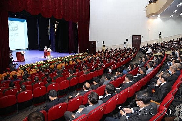 ບ ນດາພາຫະນະສ ມວນຊ ນຂອງລາວ ໄດ ໃຫ ຂ າວຢ າງຫ ວງຫ າຍກ ຽວກ ບການສະເຫ ມສະຫ ອງ 75 ປ ແຫ ງການປະຕ ວ ດເດ ອນສ ງຫາ ແລະວ ນຊາດທ 2 ກ ນຍາ ປະເທດ ສສ ຫວຽດນາມ