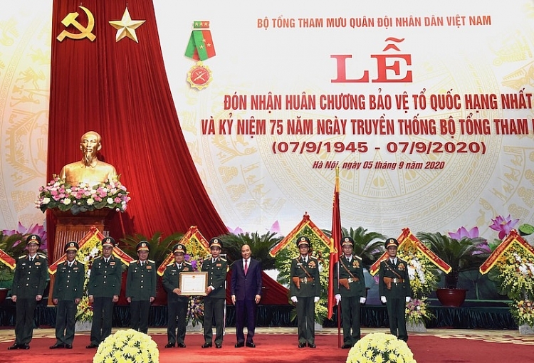 ນາຍ ກລ ດຖະມ ນຕ ຫວຽດນາມ ນຳພ ນຖານວ ທະຍາສາດ ແລະ ເຕ ກນ ກການທະຫານ ຫວຽດນາມ ໃຫ ພ ດທະນາຂ ນສ ລະດ ບສ ງໃໝ