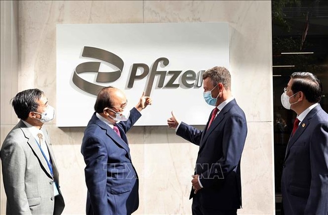 Pfizer  ຊົມເຊີຍເລື່ຶອງສະຫະລັດ ອາເມລິກາ ຕັ້ງຫ້ອງການ CDC ປະຈໍາພາກພື້ນຢູ່ຫວຽດນາມ