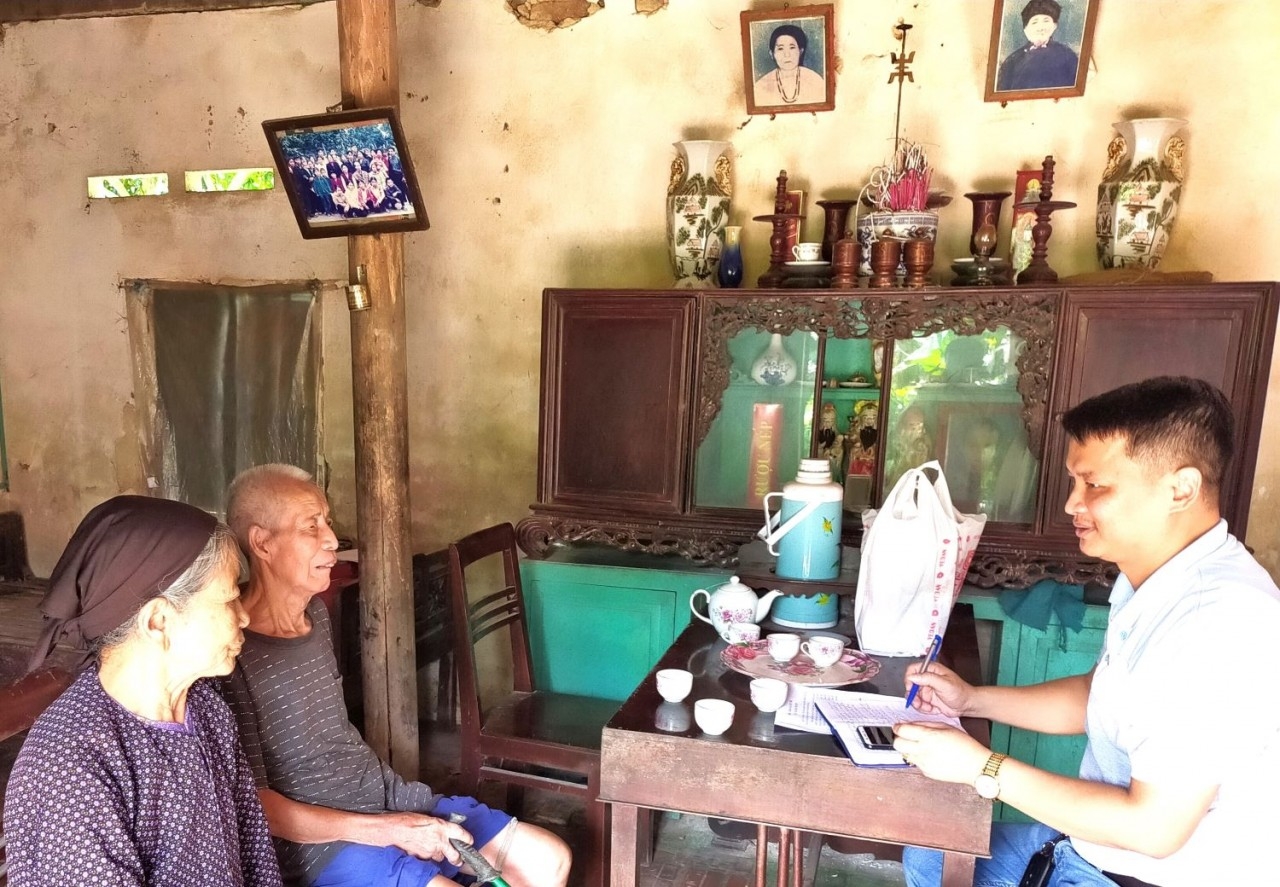 ທ້າວນ້ອຍຄົນລາວໃນຄອບຄົວຫວຽດ