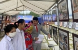 ງານວາງສະແດງກ່ຽວກັບອະທິປະໄຕເຂດທະເລ, ໝູ່ເກາະຈັດຂຶ້ນ ຢູ່ແຂວງ ບັກກ້ານ