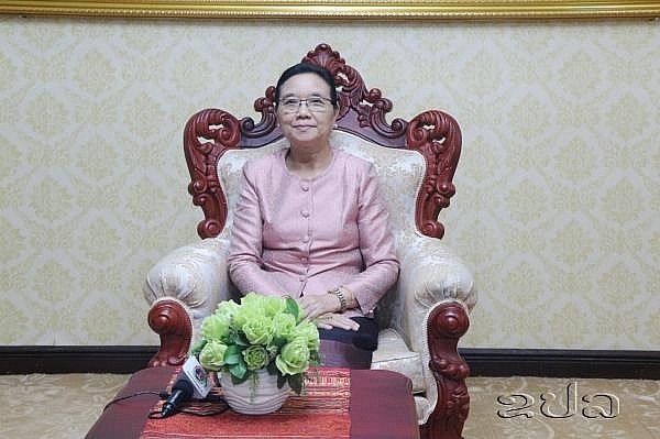 ບ ນດາກ ດຈະກຳສະເຫລ ມສະຫລອງວ ນຄ ແຫ ງຊາດ ລາວ ຄ ບຮອບ 26 ປ