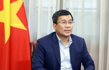 ການ​ໂອ້​ລົມ​ສົນ​ທະ​ນາ​ຍຸດ​ທະ​ສາດ​ແຫ່ງ​ຊາດ ຫວຽດ​ນາມ - WEF: ເປີດ​​ຫລາຍກາ​ລະ​ໂອ​ກາດ​ຮ່ວມ​ມື​ໃໝ່​​ລະ​ຫ່ວງ ຫວຽດ​ນາມ ແລະ ບັນ​ດາ​ກຸ່ມ​ບໍ​ລິ​ສັດ​ເສດ​ຖະ​ກິດ​ຕ່າງ​ປະ​ເທດ