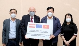 ກ​ະ​ຊວງ​ສາ​ທາ​ລະ​ນະ​ສຸກ ຮັບ​ວັກ​ຊິນ​ກັນ​ພະ​ຍາດ​ໂຄວິດ - 19 ຈຳ​ນວນ 50.000 ໂດ​ສ ຈາກ ລັດ​ຖະ​ບານ ໂອ​ຕາ​ລິດ