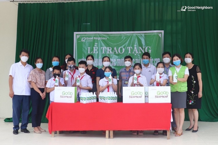 ການ​ທູດ​ປະ​ຊາ​ຊົນ: ປັບຕົວໃຫ້ແທດເໝາະ​ກັບ​ສະພາບໂລກ​ລະ​ບາດ​ໂຄວິດ - 19