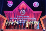 ຫວຽດນາມຈ ດຕ ງການໂຄສະນາເພ ອສ າງເງ ອນໄຂເຮ ດວຽກໃຫ ຊາວໜ ມ ແລະ ນ ກສ ກສາກວ າ 90 ພ ນຄ ນ