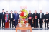 ການ​ນຳ​ພັກ, ລັດ ອວຍ​ພອນ​ພໍ່​ແມ່​ປະ​ຊາ​ຊົນ​ຊາວ​ຄຼິດ ເນື່ອງ​ໃນ​ໂອ​ກາດ​ວັນ​ບຸນ ຄຼິດ​ສະ​ມາດ ປີ 2022 ແລະ ປີ​ໃໝ່​ສາ​ກົນ 2023
