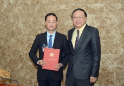 infographic chan dung 5 giam doc cong an tinh vua duoc bo nhiem
