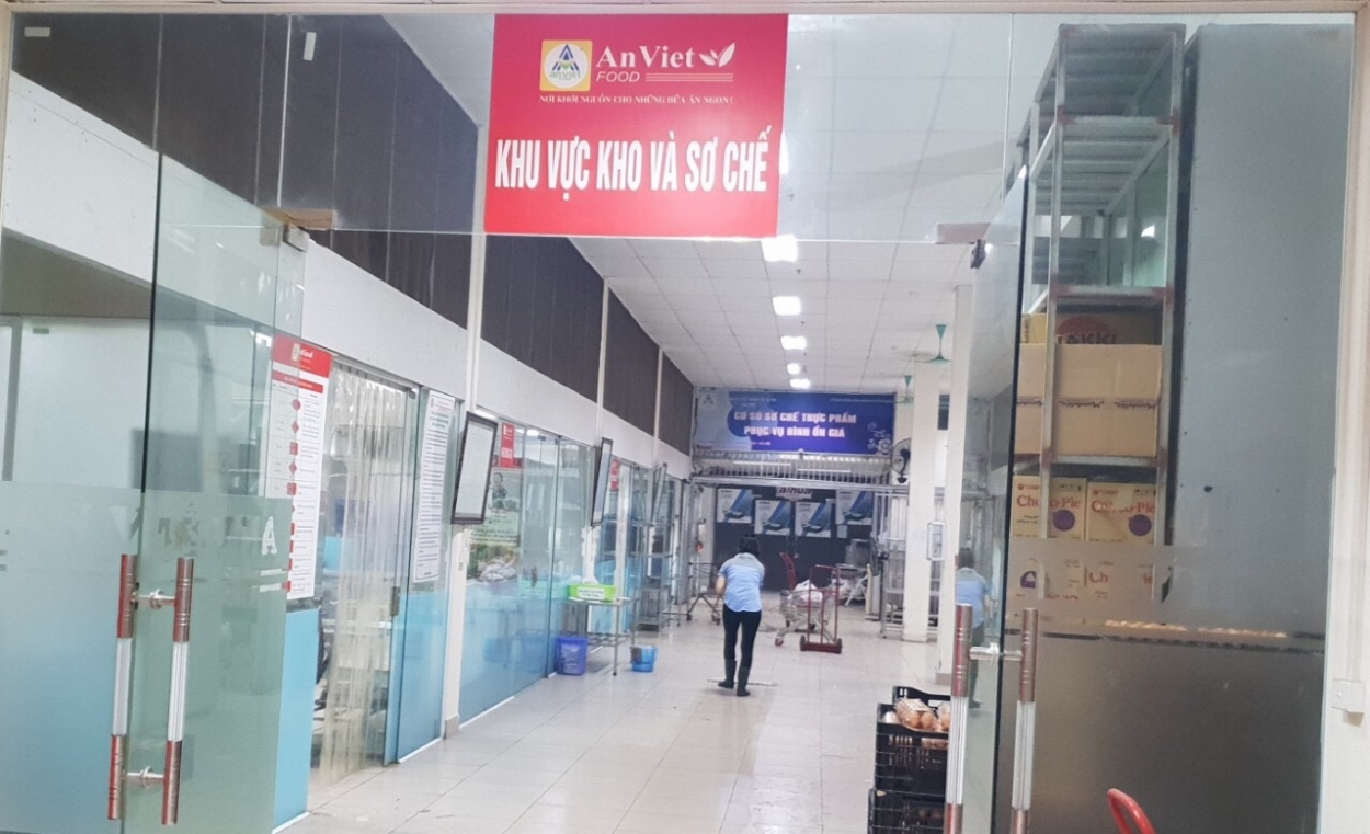 Nghi vấn thịt gà kém tươi, công ty cung cấp nói gì? nghi van thit ga kem tuoi cong ty cung cap noi gi