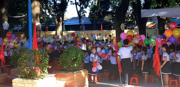 Zhi Shan Foundation hỗ trợ 3,3 tỷ đồng cho trẻ em hoàn cảnh khó khăn Thừa Thiên-Huế zhi shan foundation ho tro 33 ty dong cho tre em hoan canh kho khan thua thien hue